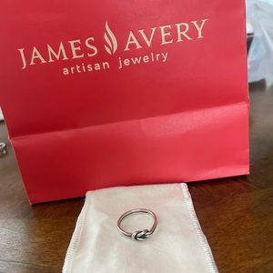 James Avery Retired Petite Lovers Knot Ring